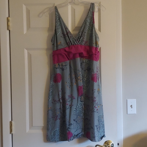 Patagonia Dresses & Skirts - Floral casual dress